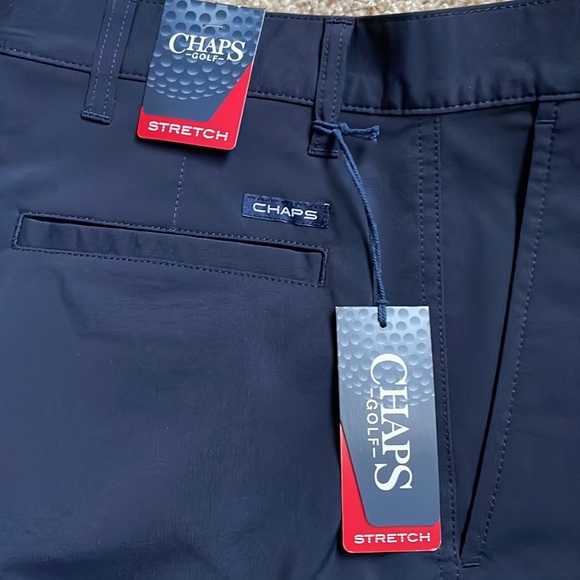 Chaps Golf Shorts - Size 30 - Picture 2 of 2